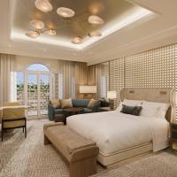 Deluxe Garden View King Room