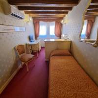 Budget Twin Room
