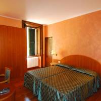 Economy Triple Room with Shared Bathroom