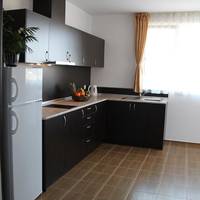 Two-Bedroom Apartment (6 Adults)