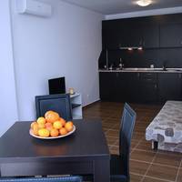 One-Bedroom Apartment with Balcony (4 Adults)