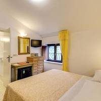 Small Single Room