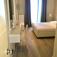 Panoramic Suite with Lateral Sea View
