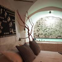 Deluxe Suite with Spa Bath