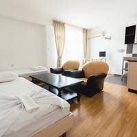 One-Bedroom Suite with Balcony (4 Adults + 1 Child)