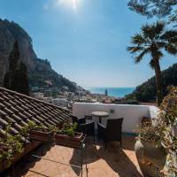 Deluxe Double Room with Terrace and Sea View