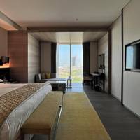 Superior Room King Bed Golf View, Free Beach and Mall Transfers