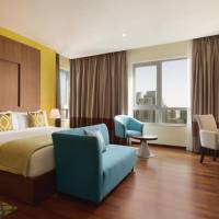 1 Bedroom Premium King, Downtown View, Smoking