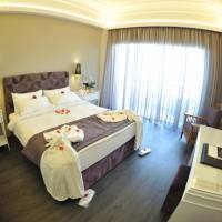 Premium King Room