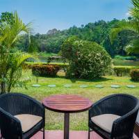 Superior Garden Terrace
