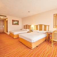 Superior Deluxe Suite
