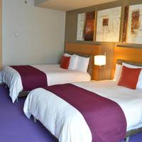 Deluxe Two Beds 