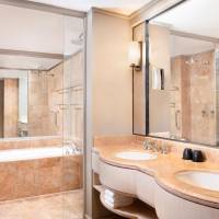 Club Twin Room