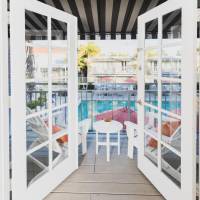 Queen Room with Pool View