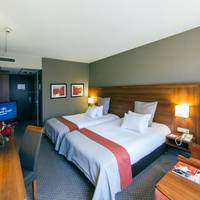Twin Room - Non-Smoking