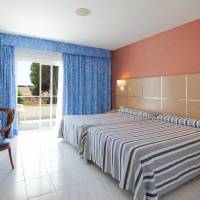 Double Room with Pool View