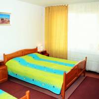 Standard Family Room ( 3 Adults)