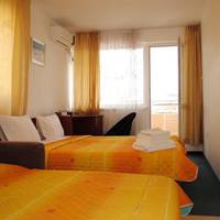 One-Bedroom Suite with Sofa Bed