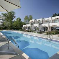 Anatoli Club Suite with Shared Pool (2-3 Adults)