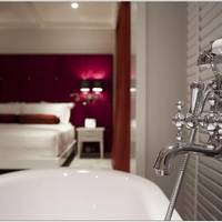 Premier Deluxe Double or Twin Room