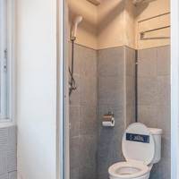 Double or Twin Room with Private Bathroom