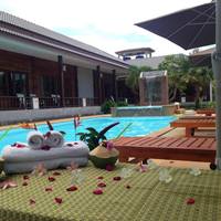Deluxe Double Room with Pool View