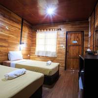 Standard Twin Room with Sea View