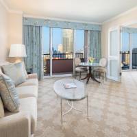 Club Deluxe Suite
