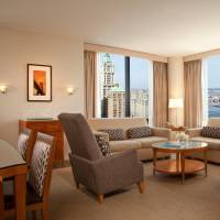 Deluxe One-Bedroom King Suite