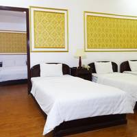Two Connecting Double Rooms