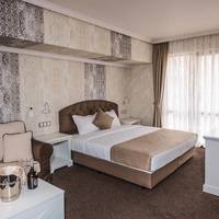 Penthouse Suite