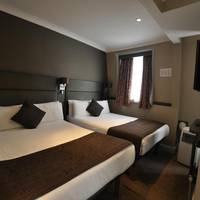 Quadruple Room (4 Adults)