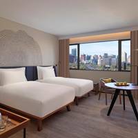 2 Twin Beds Sanlitun View 