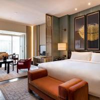 Premier King Room