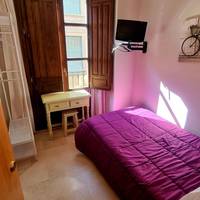Single Room with Private Bathroom