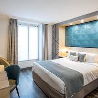 Superior Queen Room with Queen Bed - Non-Smoking