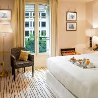Junior Suite with City View