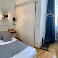 Deluxe Room (1 adult + 1 child)