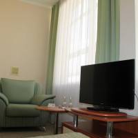 Two-Bedroom Suite