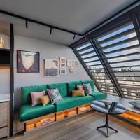 Loft King Room with City View - Top Floor
