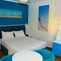 Deluxe Double Room with Side Sea View