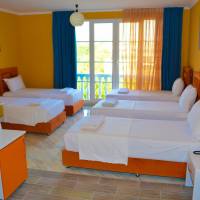Quintuple Room