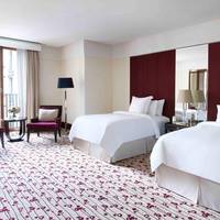 Deluxe Room with Two Twin Beds