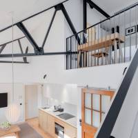 Royal Mile Deluxe One Bedroom Loft Apartment