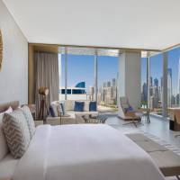 Superior King Suite with City View