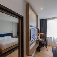 Family Connecting Rooms