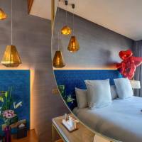 Pemium Double Room (2 Adults + 1 Child)