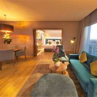 Premium Suite (2 Adults+ 1child)