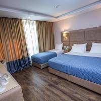 Double or Twin Room with Side Sea View