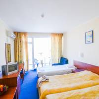 Triple Room with Balcony